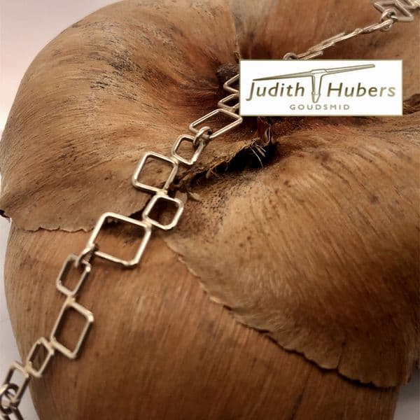Strakke handgemaakte witgouden schakel armband 20 cm